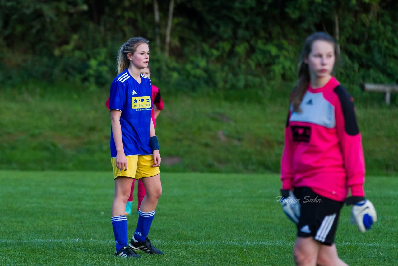 Bild 179 - B-Juniorinnen TSV Gnutz o.W. - SV Wahlstedt : Ergebnis: 1:1